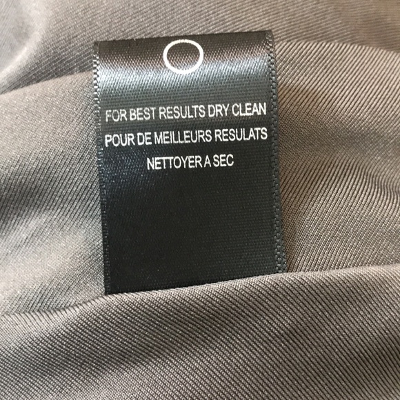 STUNNING Halston Heritage Plunging V-Neck Gray Metallic Long Sleeve Dress - Picture 11 of 12